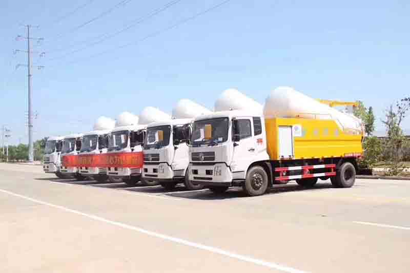 程力品質環衛車聯合疏通(tōng)車垃圾車批量發車