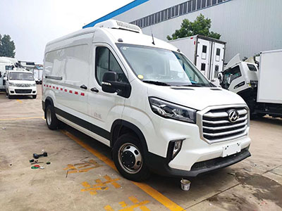 上(shàng)汽大通(tōng)V90國(guó)六面包冷藏車